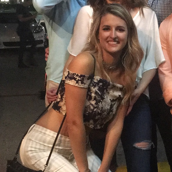 FLORAL OFF THE SHOULDER CROP TOP ANGL CLOTHING - Picture 7 of 7